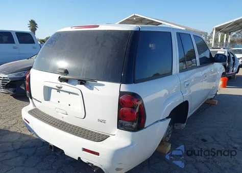 2007 Chevrolet Trailblazer Ss from USA, damaged, VIN 1GNES13H472200117